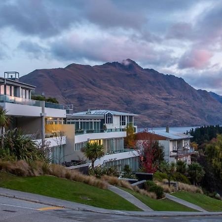 Bowen18 Lake Views Gas Fire Bbq Queenstown Bagian luar foto